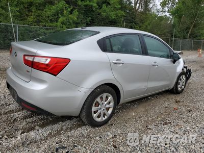 Trzecie zdjęcie samochodu z tyłu: 2014 KIA RIO LX VIN:KNADM4A35E6323841 - miniatura