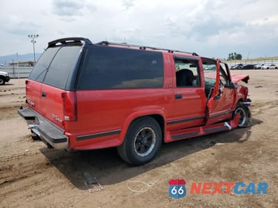 Trzecie zdjęcie samochodu z tyłu: 1995 CHEVROLET SUBURBAN K1500 VIN:1GNFK16K0SJ418422 - miniatura