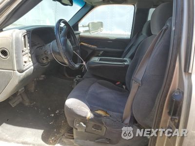 Zdjęcie 7 z 13 samochodu: 2001 CHEVROLET SILVERADO K3500 VIN:1GCJK39141E291358 - miniatura
