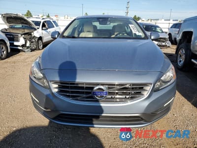 Piąte zdjęcie samochodu w środku: 2017 VOLVO S60 PREMIER VIN:LYV402TK7HB138322 - miniatura