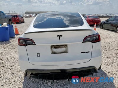 Zdjęcie 6 z 12 samochodu: 2024 TESLA MODEL Y VIN:7SAYGDEF6RA267029 - miniatura