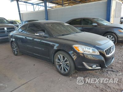 Czwarte zdjęcie samochodu z boku: 2013 VOLVO C70 T5 VIN:YV1672MC5DJ141629 - miniatura