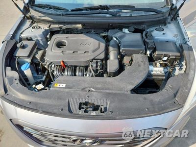 Zdjęcie 11 z 12 samochodu: 2015 HYUNDAI SONATA SPORT VIN:5NPE34AF0FH051842 - miniatura