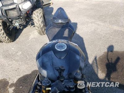Piąte zdjęcie samochodu w środku: 2009 YAMAHA YZF-R6C VIN:JYARJ16E89A014678 - miniatura