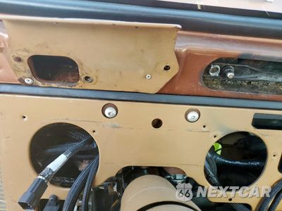Zdjęcie 9 z 14 samochodu: 1987 JEEP WRANGLER LAREDO VIN:2BCCL8143HB514067 - miniatura