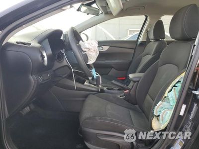 Zdjęcie 7 z 12 samochodu: 2023 KIA FORTE LX VIN:3KPF24AD6PE663443 - miniatura