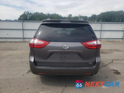 Zdjęcie 6 z 14 samochodu: 2017 TOYOTA SIENNA XLE VIN:5TDYZ3DC7HS806702 - miniatura