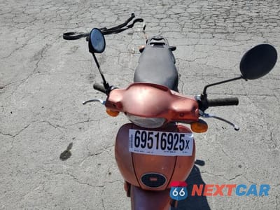 Piąte zdjęcie samochodu w środku: 2001 APRILIA SCARABEO 50 VIN:ZD4PFF1031S000518 - miniatura