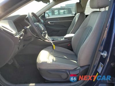 Piąte zdjęcie samochodu w środku: 2020 HYUNDAI SONATA SE VIN:5NPEG4JA0LH061601 - miniatura
