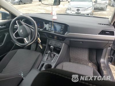 Zdjęcie 8 z 12 samochodu: 2023 VOLKSWAGEN JETTA S VIN:3VW5M7BU0PM054759 - miniatura