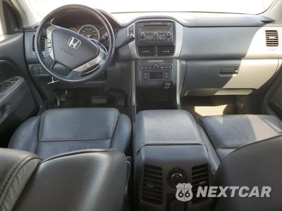 Zdjęcie 8 z 14 samochodu: 2006 HONDA PILOT EX VIN:2HKYF18596H562661 - miniatura