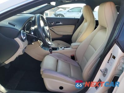 Zdjęcie 7 z 12 samochodu: 2017 MERCEDES-BENZ CLA 250 VIN:WDDSJ4EB5HN497073 - miniatura