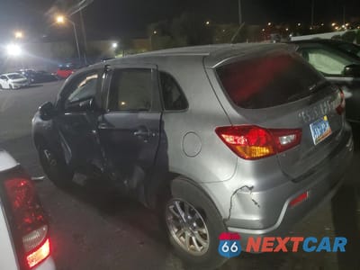 Drugie zdjęcie samochodu z przodu: 2011 MITSUBISHI OUTLANDER SPORT ES VIN:JA4AP3AU7BZ002808 - miniatura