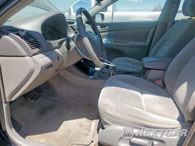 Zdjęcie 7 z 12 samochodu: 2003 TOYOTA CAMRY LE VIN:4T1BE30K63U152225 - miniatura