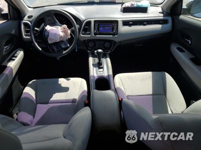 Zdjęcie 8 z 16 samochodu: 2021 HONDA HR-V LX VIN:3CZRU5H37MM727592 - miniatura