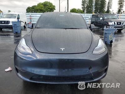 Piąte zdjęcie samochodu w środku: 2024 TESLA MODEL Y VIN:7SAYGDED3RF053200 - miniatura