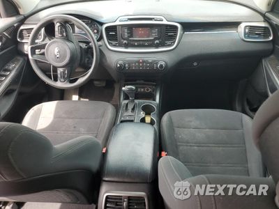 Zdjęcie 8 z 16 samochodu: 2017 KIA SORENTO LX VIN:5XYPGDA56HG211673 - miniatura