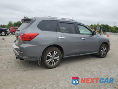 Trzecie zdjęcie samochodu z tyłu: 2018 NISSAN PATHFINDER S VIN:5N1DR2MM9JC633754 - miniatura