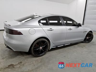 Trzecie zdjęcie samochodu z tyłu: 2018 JAGUAR XE S VIN:SAJAG4FV4JCP17755 - miniatura