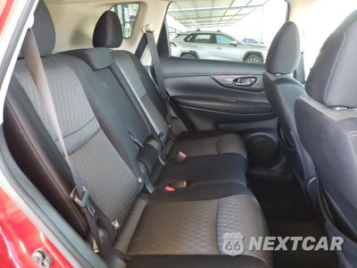 Zdjęcie 11 z 16 samochodu: 2017 NISSAN ROGUE S VIN:JN8AT2MT6HW394001 - miniatura
