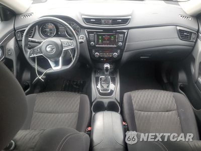 Zdjęcie 8 z 13 samochodu: 2019 NISSAN ROGUE S VIN:5N1AT2MV8KC822412 - miniatura