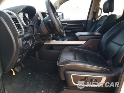 Zdjęcie 7 z 14 samochodu: 2020 RAM 1500 LARAMIE VIN:1C6SRFDT6LN139778 - miniatura