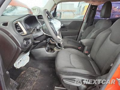 Zdjęcie 7 z 12 samochodu: 2016 JEEP RENEGADE SPORT VIN:ZACCJBAT8GPC55840 - miniatura