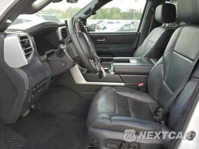 Zdjęcie 7 z 15 samochodu: 2023 TOYOTA SEQUOIA SR5 VIN:7SVAAABA3PX011546 - miniatura