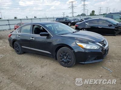 Czwarte zdjęcie samochodu z boku: 2016 NISSAN ALTIMA 2.5 VIN:1N4AL3AP7GN331363 - miniatura