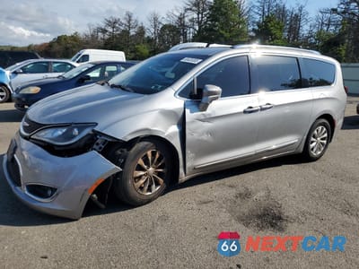 2019 CHRYSLER PACIFICA TOURING L 2C4RC1BG3KR526159 - główne zdjęcie licytacji z USA - miniatura