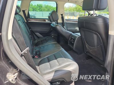 Zdjęcie 10 z 12 samochodu: 2015 VOLKSWAGEN TOUAREG V6 TDI VIN:WVGEP9BP8FD003287 - miniatura