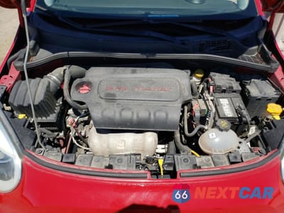 Zdjęcie 11 z 13 samochodu: 2017 FIAT 500X POP VIN:ZFBCFXAB1HP585133 - miniatura