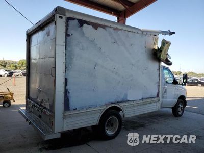 Trzecie zdjęcie samochodu z tyłu: 2007 FORD ECONOLINE E450 SUPER DUTY CUTAWAY VAN VIN:1FDXE45S77DB14464 - miniatura