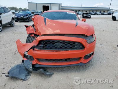 Piąte zdjęcie samochodu w środku: 2015 FORD MUSTANG VIN:1FA6P8TH7F5362480 - miniatura