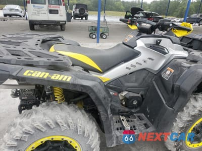 Piąte zdjęcie samochodu w środku: 2019 CAN-AM OUTLANDER X XC 1000R VIN:3JBLXAX42KJ000030 - miniatura