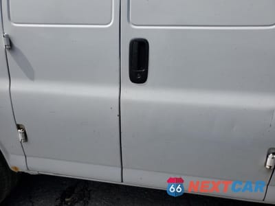 Zdjęcie 11 z 15 samochodu: 2006 CHEVROLET EXPRESS G2500 VIN:1GCGG25V961192614 - miniatura