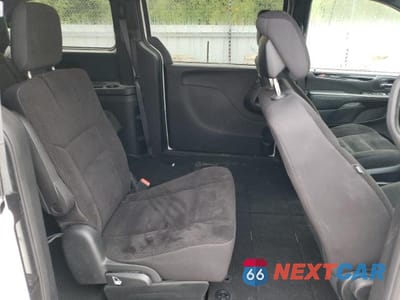 Zdjęcie 11 z 13 samochodu: 2018 DODGE GRAND CARAVAN SE VIN:2C4RDGBGXJR259617 - miniatura