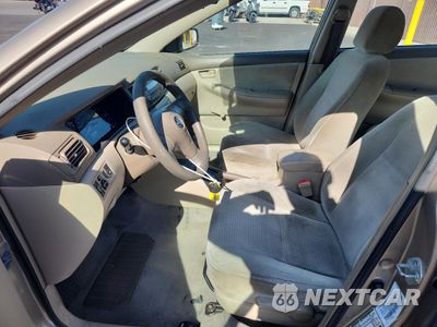 Zdjęcie 7 z 14 samochodu: 2005 TOYOTA COROLLA CE VIN:1NXBR32E75Z444691 - miniatura