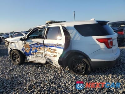 Drugie zdjęcie samochodu z przodu: 2017 FORD EXPLORER POLICE INTERCEPTOR VIN:1FM5K8AR5HGA24465 - miniatura