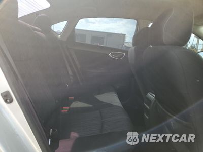 Zdjęcie 10 z 12 samochodu: 2017 NISSAN SENTRA S VIN:3N1AB7AP5HY298276 - miniatura