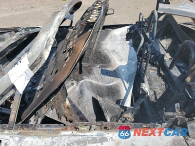 Zdjęcie 7 z 11 samochodu: 2007 MAZDA MX-5 MIATA VIN:JM1NC26F070136269 - miniatura