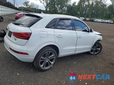 Trzecie zdjęcie samochodu z tyłu: 2015 AUDI Q3 PRESTIGE VIN:WA1GFCFS0FR014356 - miniatura
