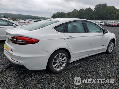 Trzecie zdjęcie samochodu z tyłu: 2019 FORD FUSION SE VIN:3FA6P0LU1KR285126 - miniatura