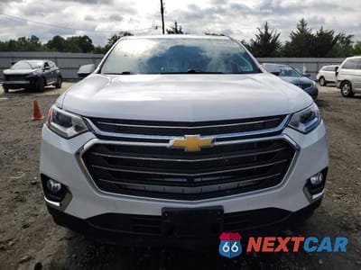 Piąte zdjęcie samochodu w środku: 2020 CHEVROLET TRAVERSE LT VIN:1GNEVGKW1LJ317115 - miniatura