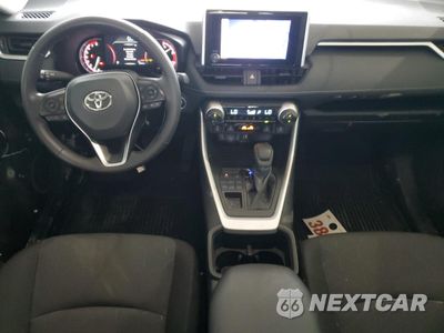 Zdjęcie 8 z 13 samochodu: 2024 TOYOTA RAV4 XLE VIN:2T3P1RFV4RC478290 - miniatura