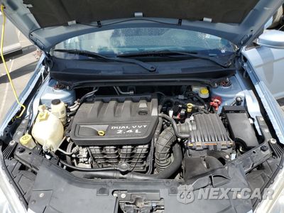 Zdjęcie 11 z 13 samochodu: 2012 CHRYSLER 200 LX VIN:1C3CCBAB4CN257044 - miniatura