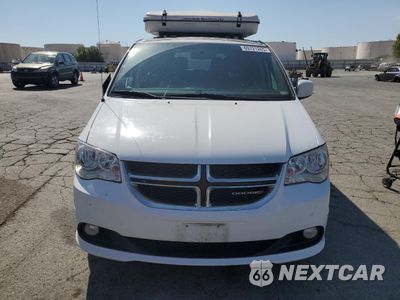 Piąte zdjęcie samochodu w środku: 2017 DODGE GRAND CARAVAN SXT VIN:2C4RDGCG4HR687515 - miniatura