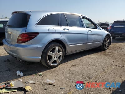 Trzecie zdjęcie samochodu z tyłu: 2010 MERCEDES-BENZ R 350 4MATIC VIN:4JGCB6FE2AA111363 - miniatura