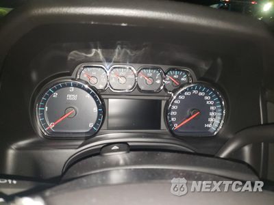 Zdjęcie 9 z 12 samochodu: 2020 CHEVROLET TAHOE C1500 LS VIN:1GNSCAKC1LR189763 - miniatura