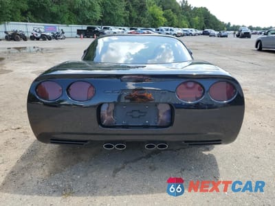 Zdjęcie 6 z 12 samochodu: 2004 CHEVROLET CORVETTE VIN:1G1YY22G745122275 - miniatura